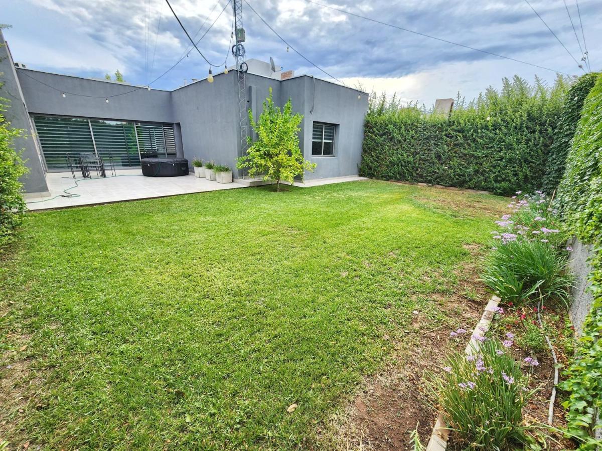 Casa En Barrio Privado Lujan Holiday home *
