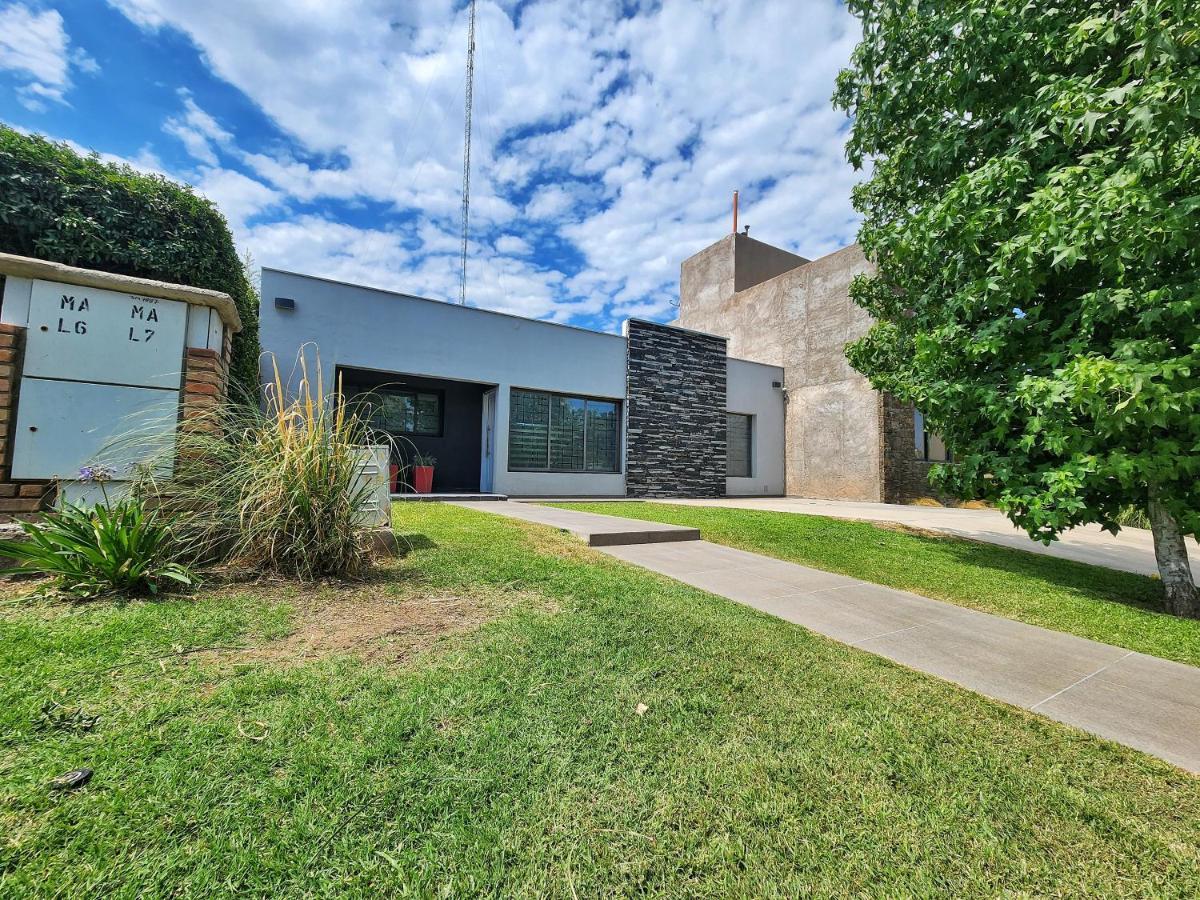 Holiday home Casa En Barrio Privado Lujan